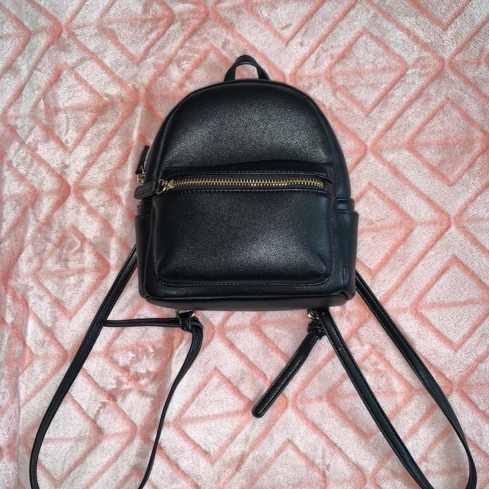 Black mini faux leather Backpack